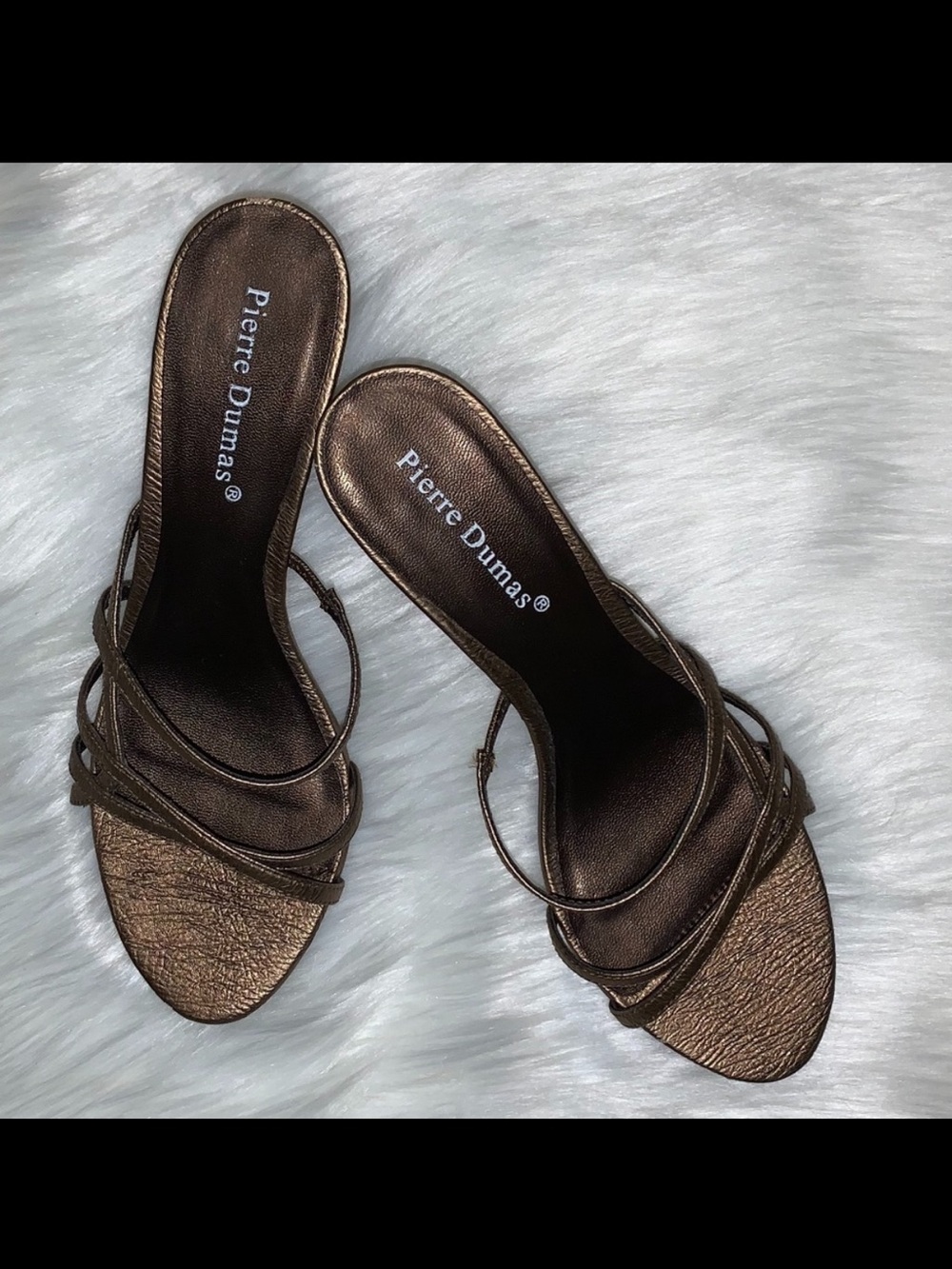 Pierre Dumas Gold Sandals 1.5" Heels Sz 6